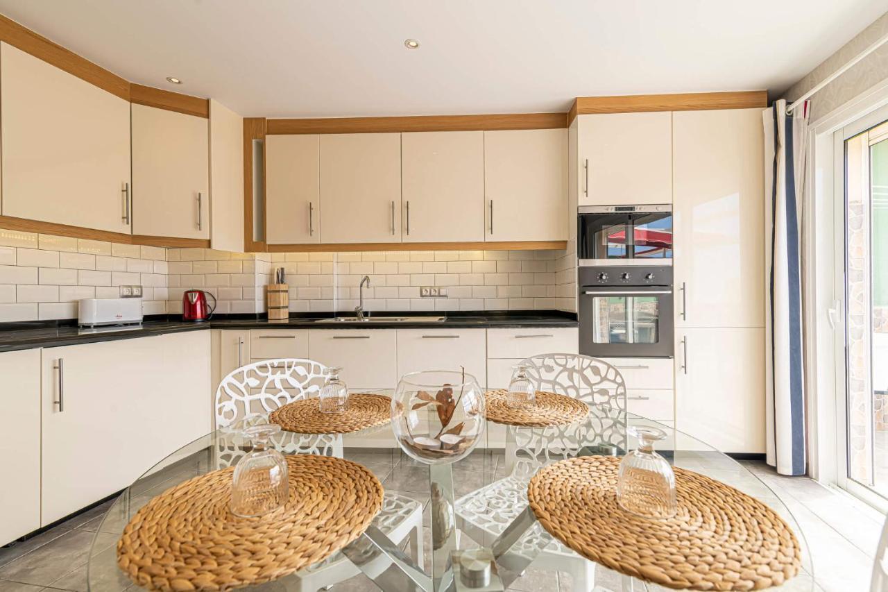 Penthouse Manureva By Pajarito Holidays Los Cristianos  Zewnętrze zdjęcie